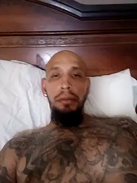 Snapshot of mrbigone45 chatting on September 15, 2025, 11:10 am mrbigone45 online show from September 15, 2025, 11:10 am