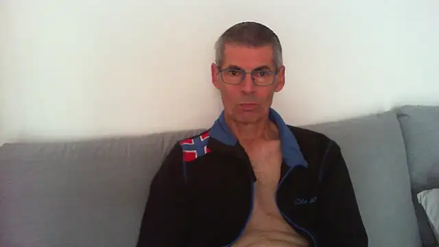 Manuchao 666 online show from June 13, 2026, 7:50 am
