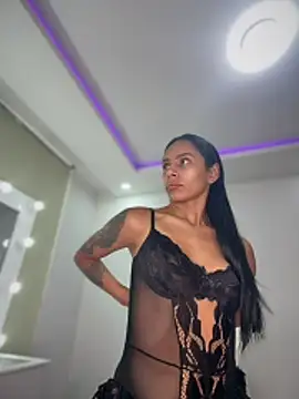 karlyn angels online show from December 17, 2025, 7:52 pm