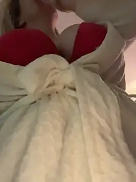 Snapshot of Vivian_MayXxX chatting on July 24, 2026, 7:54 pm Vivian MayXxX online show from July 24, 2026, 7:54 pm