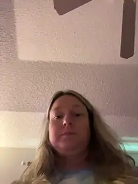 Snapshot of Vivian_MayXxX chatting on July 17, 2026, 8:06 pm Vivian MayXxX online show from July 17, 2026, 8:06 pm