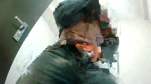 Snapshot of Wolfeman74 chatting on April 23, 2026, 5:47 pm Wolfeman74 online show from April 23, 2026, 5:47 pm