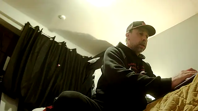 Snapshot of Wolfeman74 chatting on February 24, 2026, 5:58 pm Wolfeman74 online show from February 24, 2026, 5:58 pm