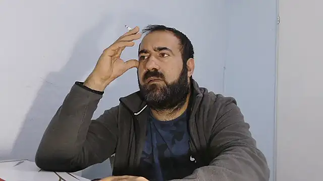 ZYXEL353 online show from October 25, 2025, 11:27 pm