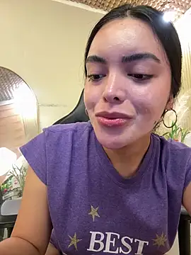 HotstuffCherrySummer online show from March 27, 2026, 10:27 am