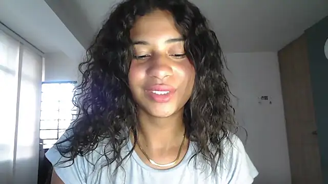 dark enchantress  online show from October 22, 2025, 10:08 pm