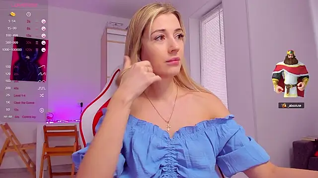 Snapshot of HotCarolineXO chatting on February 2, 2025, 12:24 pm HotCarolineXO online show from February 2, 2025, 12:24 pm