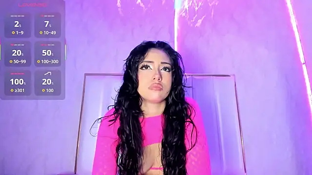 zarahfoster online show from February 26, 2026, 5:24 pm