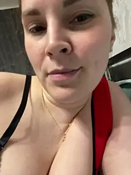Ellis Foxy online show from June 1, 2026, 8:52 pm