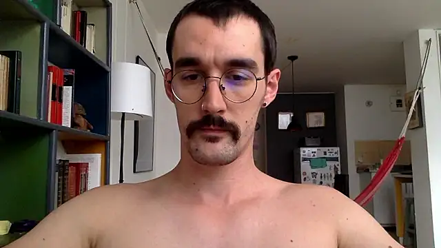 Snapshot of fazzbinderr chatting on January 18, 2026, 10:24 pm fazzbinderr online show from January 18, 2026, 10:24 pm