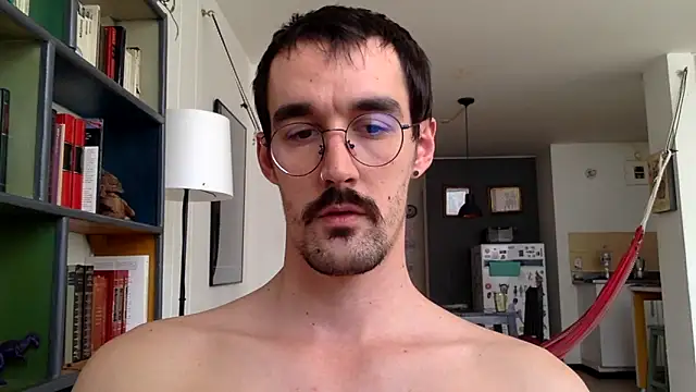 Snapshot of fazzbinderr chatting on March 1, 2026, 10:10 pm fazzbinderr online show from March 1, 2026, 10:10 pm