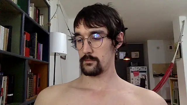 Snapshot of fazzbinderr chatting on October 24, 2025, 10:31 pm fazzbinderr online show from October 24, 2025, 10:31 pm