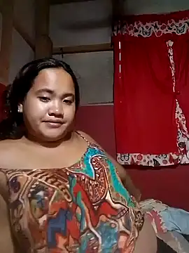 Snapshot of Sexiest_quen chatting on September 28, 2025, 10:28 pm Sexiest quen online show from September 28, 2025, 10:28 pm