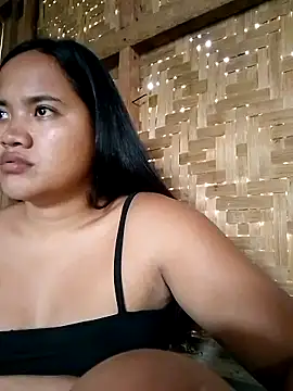 Snapshot of Sexiest_quen chatting on March 19, 2025, 12:48 am Sexiest quen online show from March 19, 2025, 12:48 am