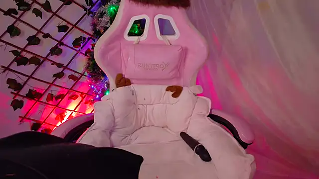 -Camila  online show from December 19, 2025, 3:47 pm