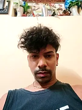 Love Mantra online show from November 2, 2025, 11:32 pm