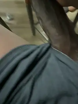 little0245 online show from February 10, 2025, 10:19 pm