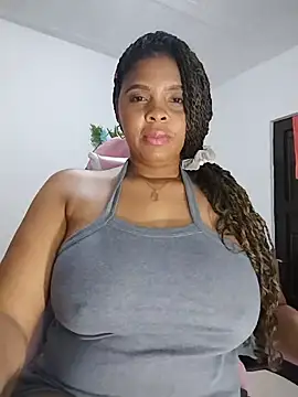 collegechica online show from February 20, 2026, 6:26 am