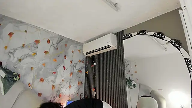 Katemoss70 online show from October 30, 2025, 12:36 pm