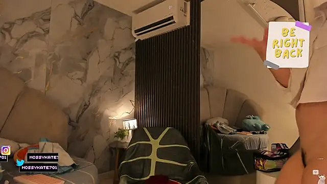 Snapshot of Katemoss70 chatting on January 18, 2026, 12:41 pm Katemoss70 online show from January 18, 2026, 12:41 pm