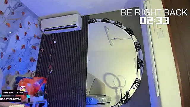 Katemoss70 online show from October 25, 2025, 12:50 pm