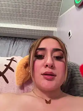 Sam Thompsoon  online show from March 3, 2025, 5:37 am