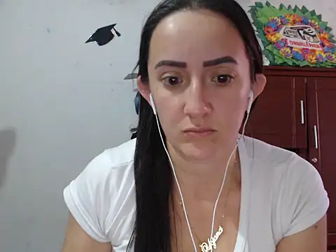 DeepAnal07 online show from October 10, 2025, 9:15 pm