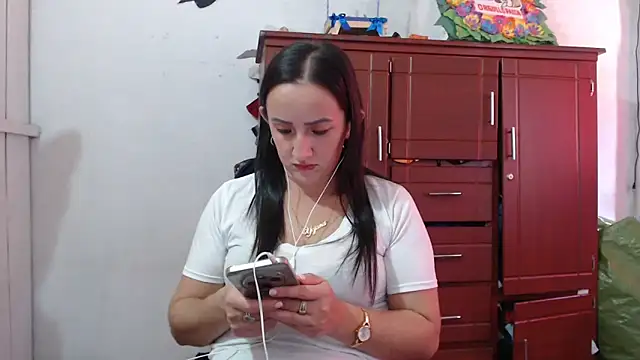 DeepAnal07 online show from October 14, 2025, 6:30 pm