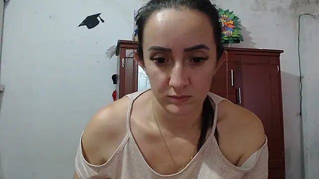 DeepAnal07 online show from November 9, 2025, 5:39 pm