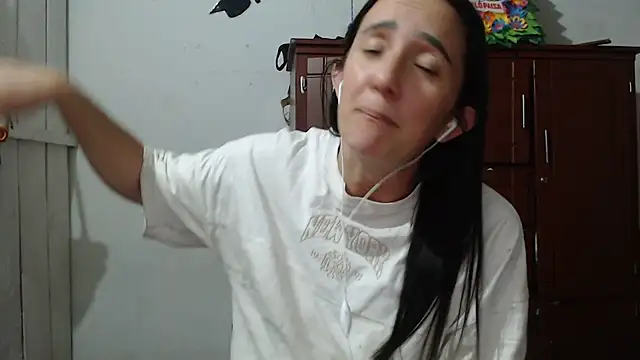 DeepAnal07 online show from September 22, 2025, 3:23 am