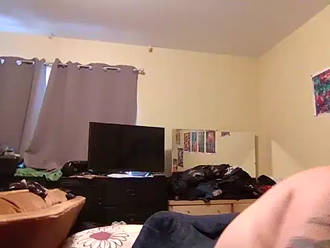 Snapshot of newfieocean chatting on February 7, 2026, 6:27 pm newfieocean online show from February 7, 2026, 6:27 pm