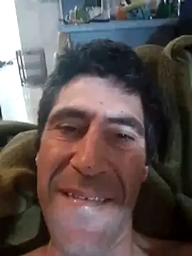 Snapshot of Pollon34- chatting on April 8, 2026, 8:54 pm Pollon34- online show from April 8, 2026, 8:54 pm