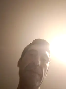 Snapshot of Pollon34- chatting on November 3, 2025, 8:45 pm Pollon34- online show from November 3, 2025, 8:45 pm