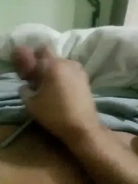 Yusufcan34xh online show from April 14, 2026, 11:32 pm