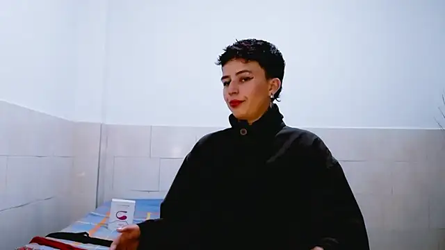 Cocain Atenea online show from April 5, 2026, 7:53 pm