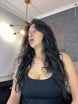 Snapshot of dayra_angels chatting on February 25, 2026, 10:09 pm dayra angels online show from February 25, 2026, 10:09 pm