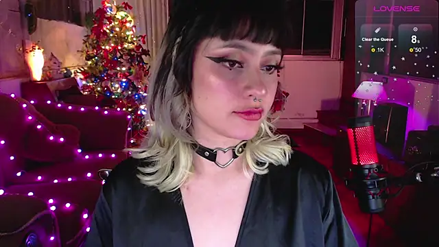 Aquamarinebubble online show from December 29, 2024, 5:21 am