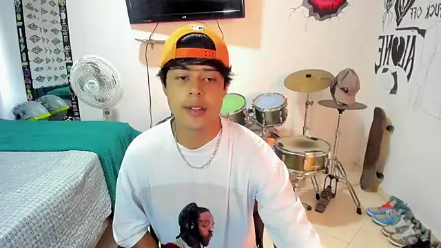 Zack falcon online show from February 26, 2025, 12:16 pm