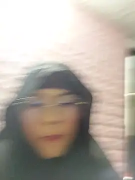 Hana    online show from May 11, 2026, 9:45 pm