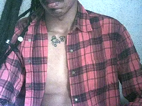 Snapshot of DarkSlim666 chatting on February 9, 2026, 6:06 pm DarkSlim666 online show from February 9, 2026, 6:06 pm
