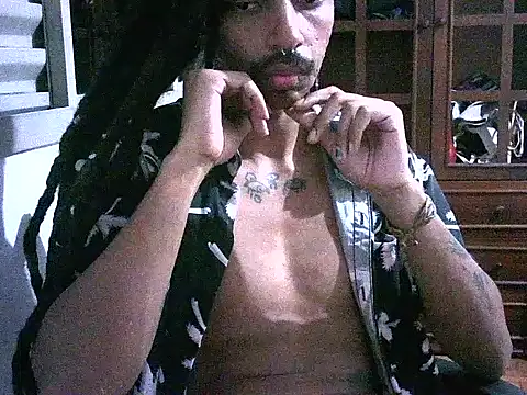 Snapshot of DarkSlim666 chatting on February 14, 2026, 2:56 am DarkSlim666 online show from February 14, 2026, 2:56 am