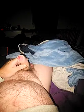 Snapshot of thefox92 chatting on October 28, 2025, 11:03 pm thefox92 online show from October 28, 2025, 11:03 pm