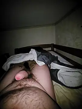 Snapshot of thefox92 chatting on February 3, 2025, 8:24 am thefox92 online show from February 3, 2025, 8:24 am