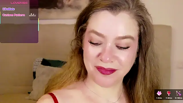 Snapshot of PetersEmily chatting on May 16, 2026, 9:03 pm PetersEmily online show from May 16, 2026, 9:03 pm