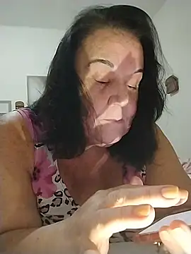 Yaya Mineira online show from May 26, 2026, 11:14 pm