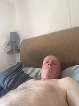 Snapshot of locallad88 chatting on May 27, 2026, 3:41 pm locallad88 online show from May 27, 2026, 3:41 pm