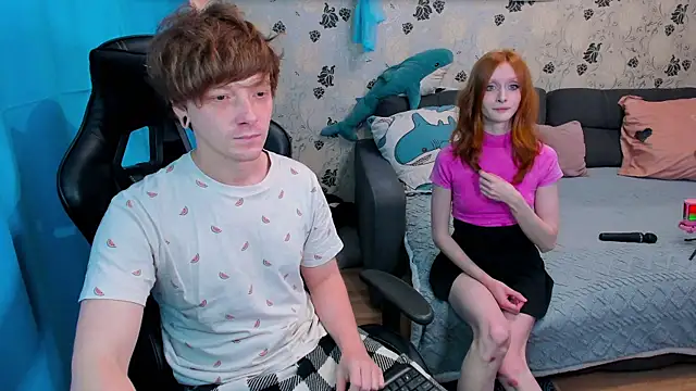 Snapshot of lakmsrrrmrrr chatting on October 1, 2025, 10:09 am lakmsrrrmrrr online show from October 1, 2025, 10:09 am