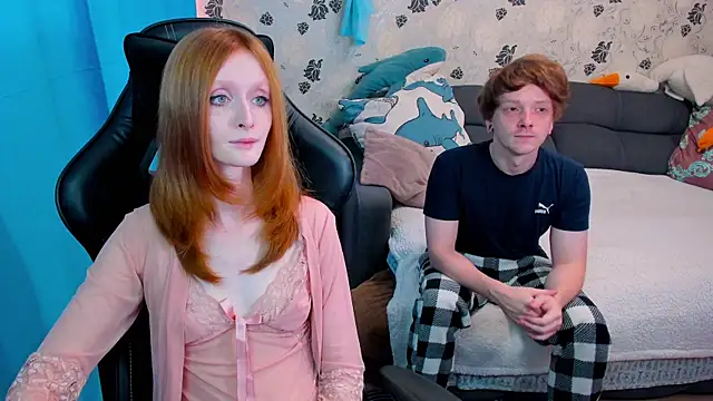 Snapshot of lakmsrrrmrrr chatting on September 23, 2025, 10:11 am lakmsrrrmrrr online show from September 23, 2025, 10:11 am