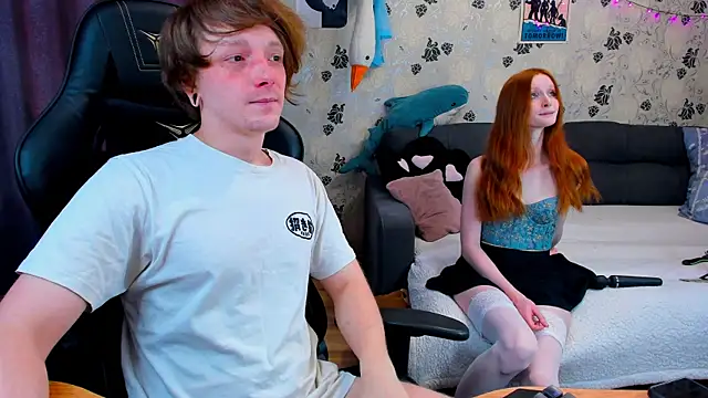 Snapshot of lakmsrrrmrrr chatting on February 6, 2025, 11:09 am lakmsrrrmrrr online show from February 6, 2025, 11:09 am