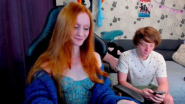 Snapshot of lakmsrrrmrrr chatting on March 5, 2025, 9:27 am lakmsrrrmrrr online show from March 5, 2025, 9:27 am